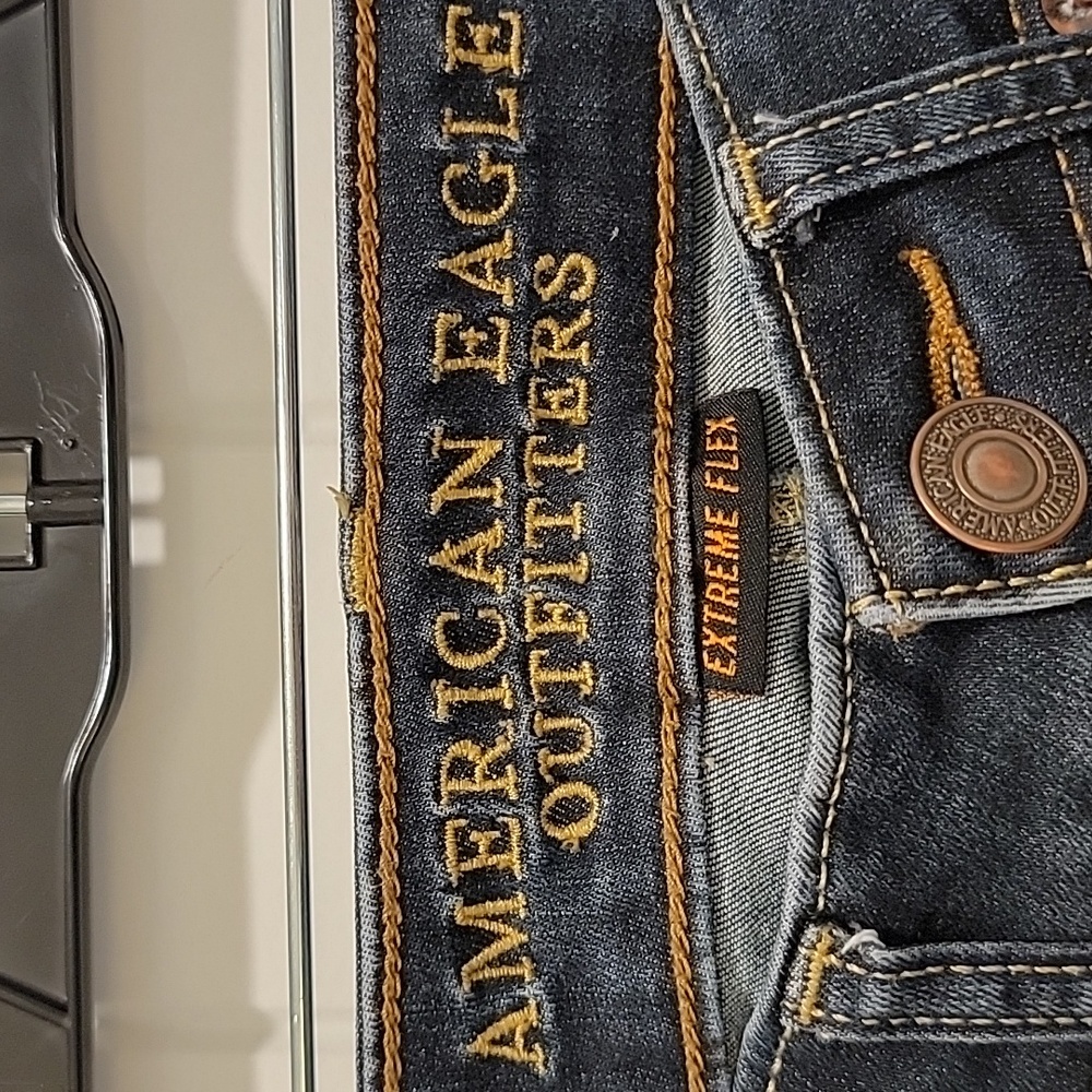 American Eagle Outfitters Extreme Flex Slim Straight Jeans Size 26x28 - Picture 2 of 11